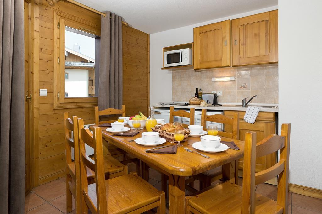 Madame Vacances Les Chalets Du Praz La Plagne Habitación foto